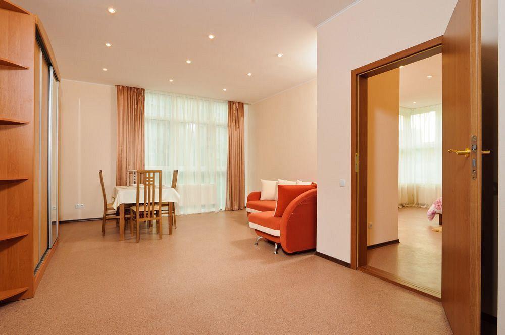 Lukyanovsky Hotel Kyiv